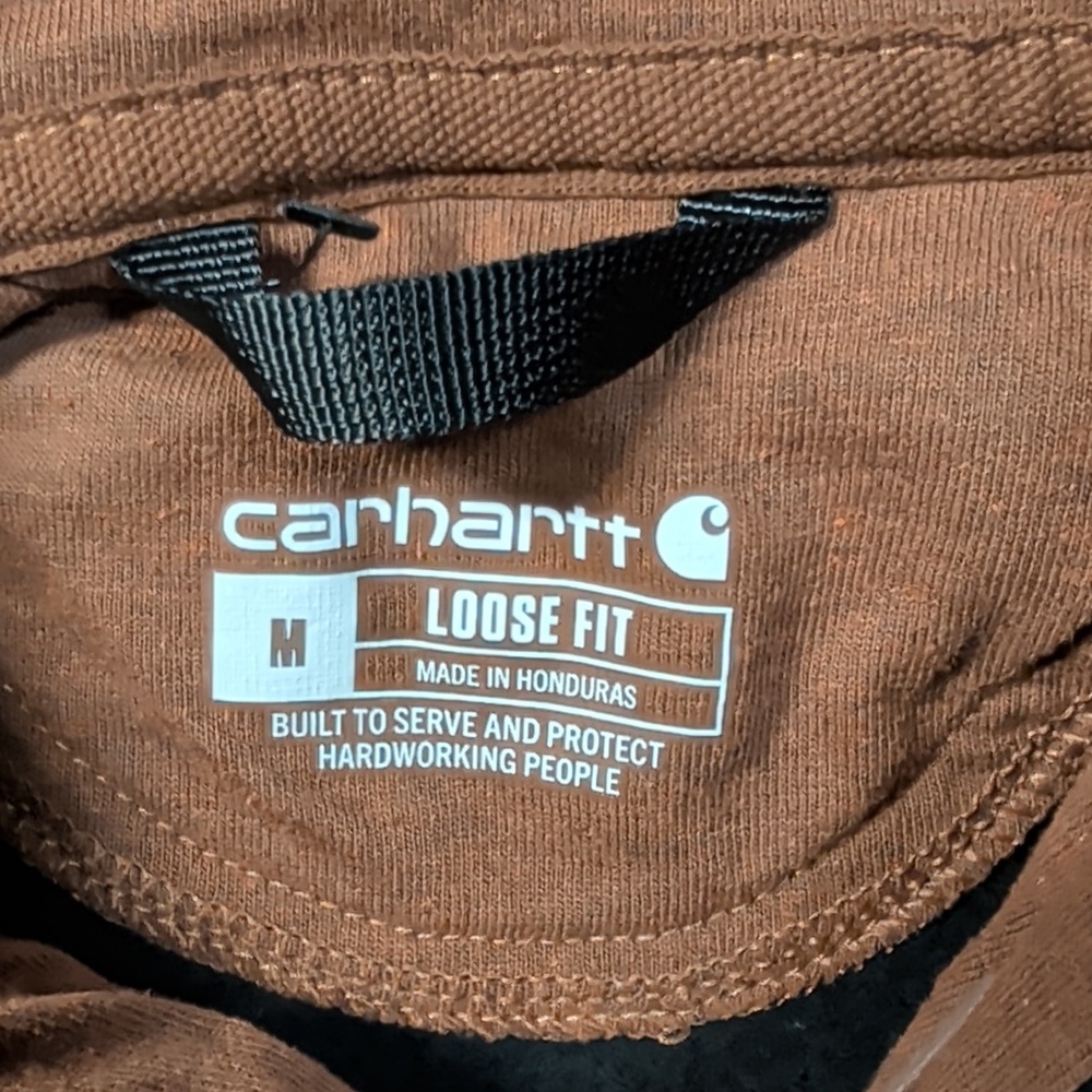 Carhartt Midweight Camo Logo Graphic Sweatshirt Size M Like New MSRP $59.99 - Picture 5 of 6